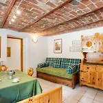 Maison Jaccod_piano Terra דירה *